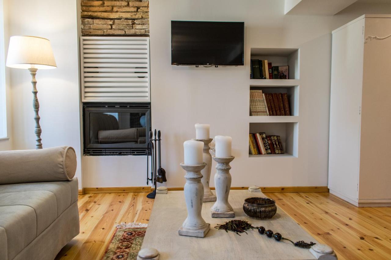 Anthi'S House Center Apartment Plomari ภายนอก รูปภาพ
